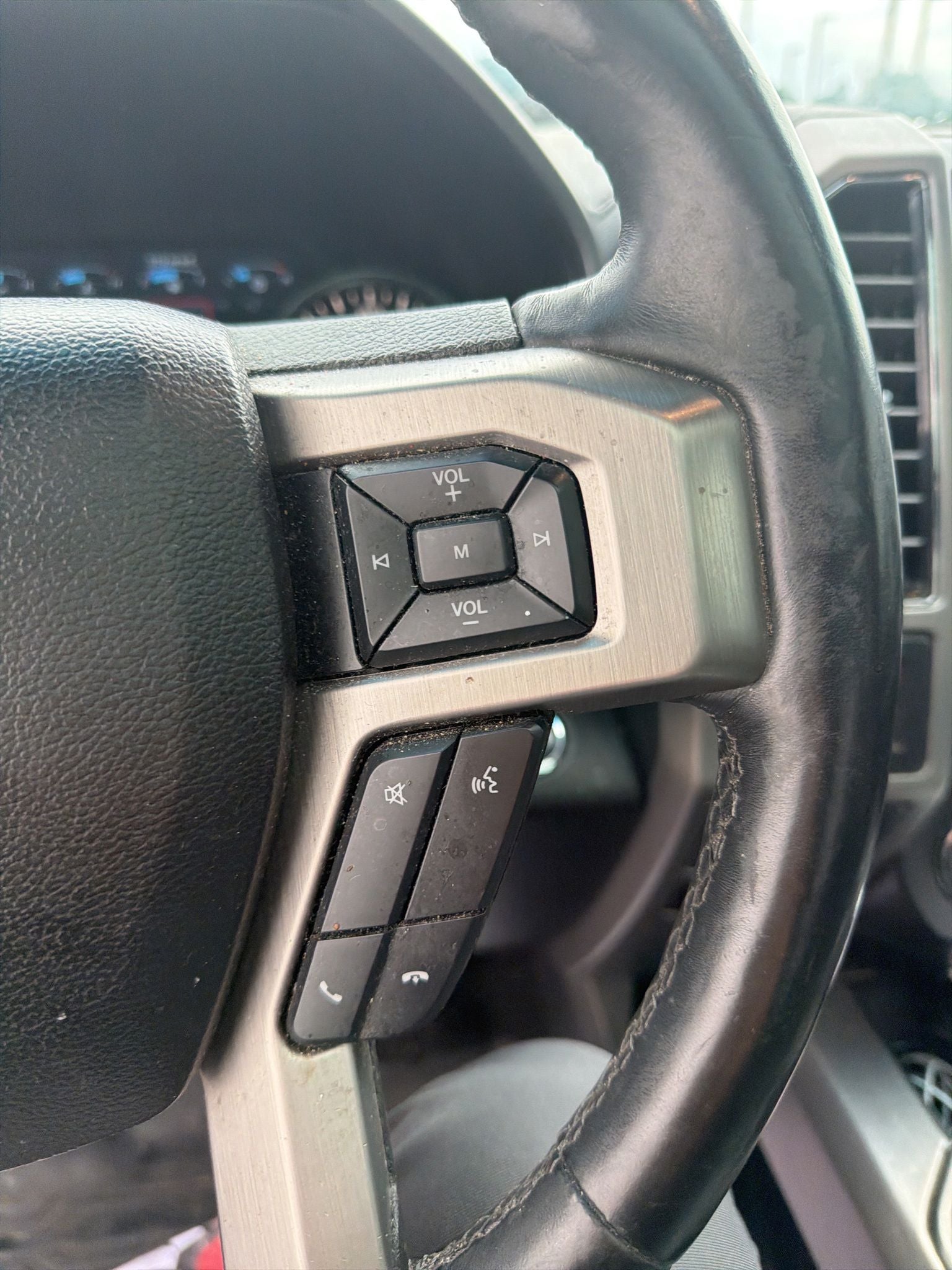 2017 Ford F-150 Platinum