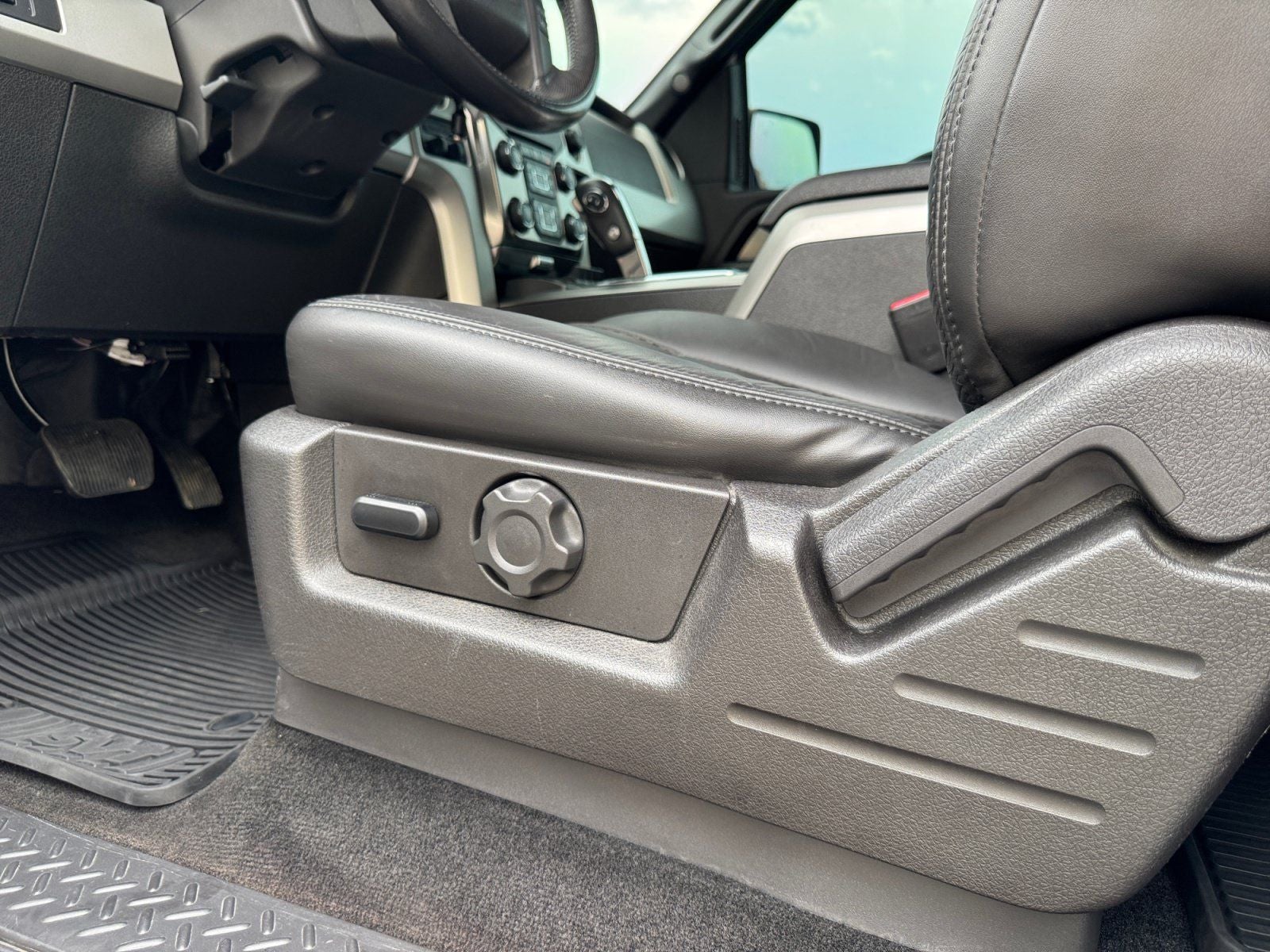 2014 Ford F-150 SVT Raptor