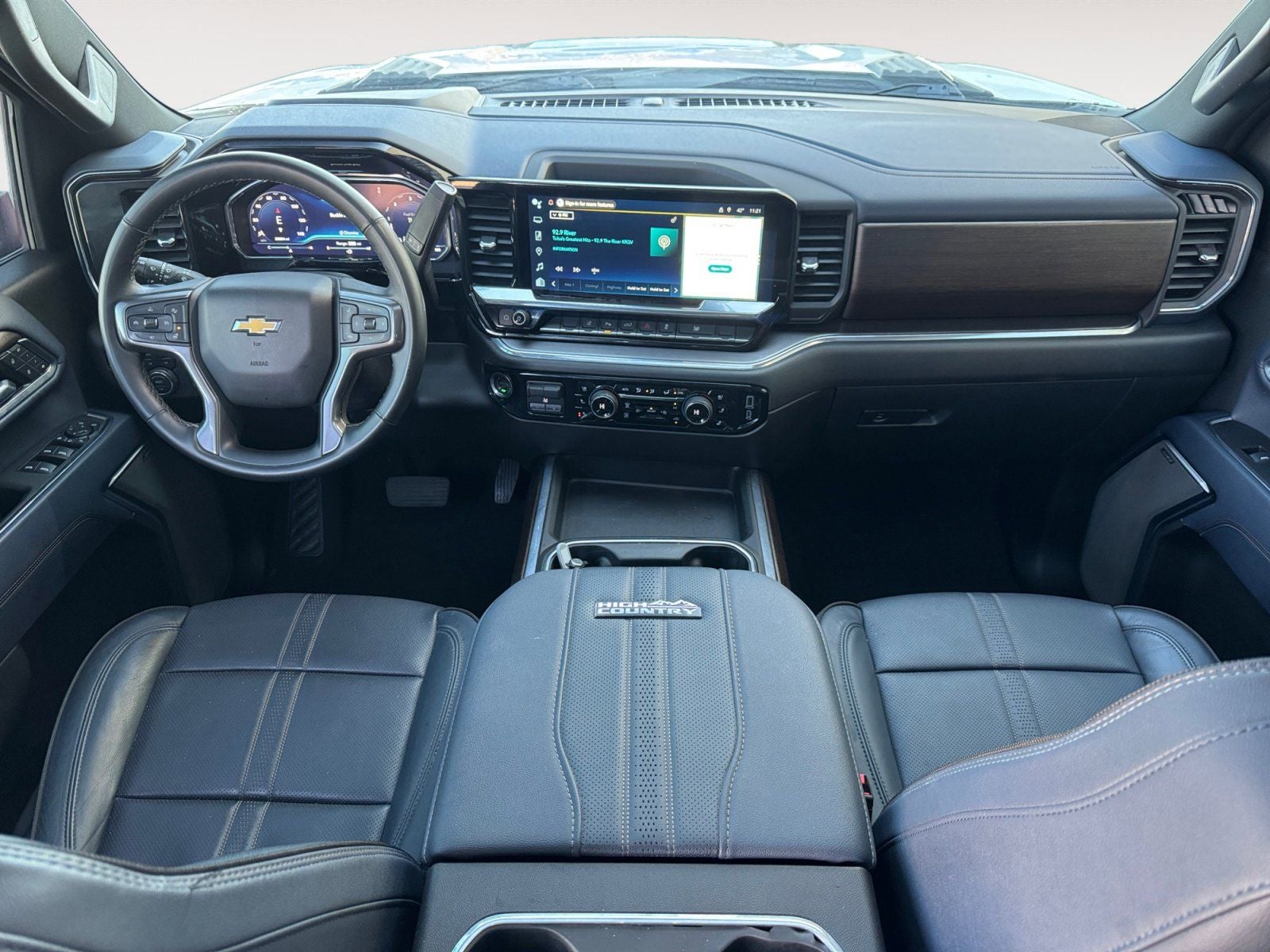 2025 Chevrolet Silverado 3500HD High Country