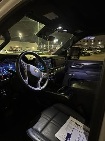 2025 Chevrolet Silverado 3500HD High Country