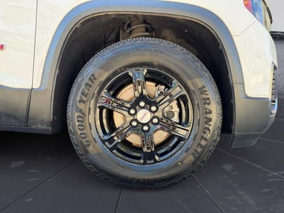 2023 GMC Acadia AT4