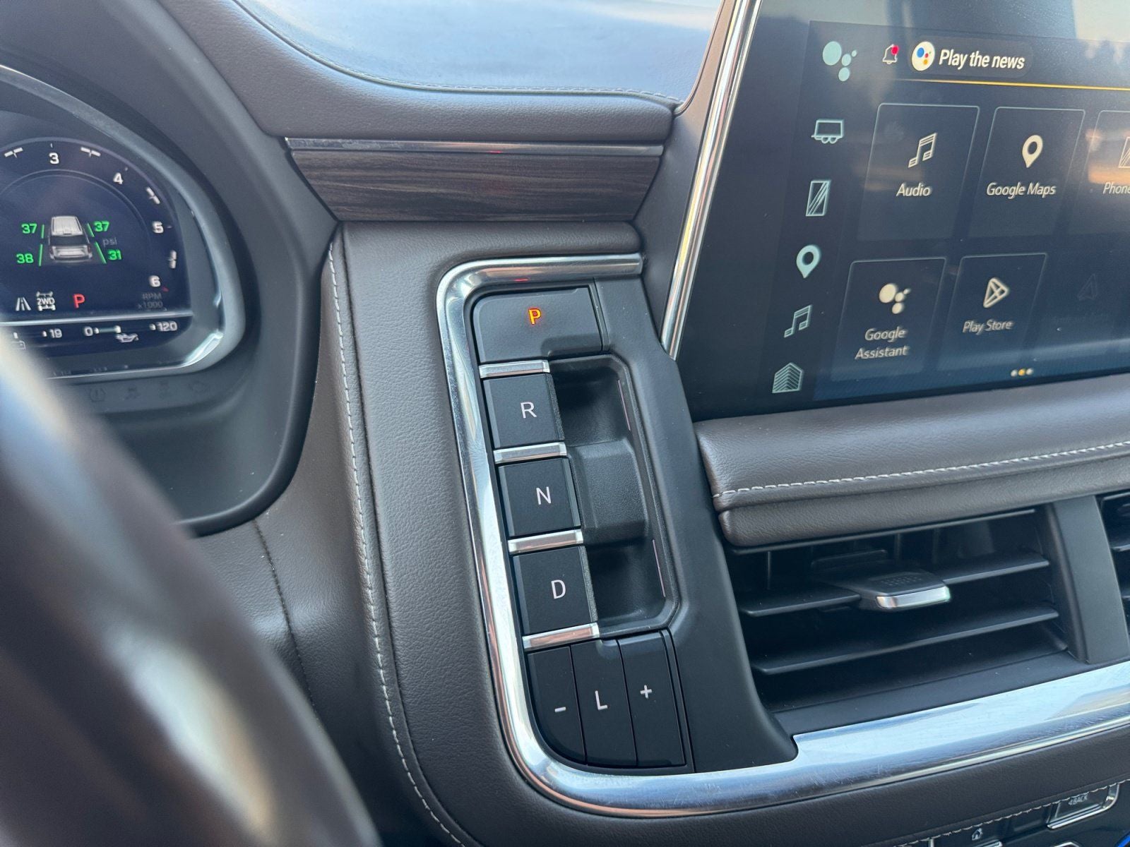2022 Chevrolet Suburban Z71