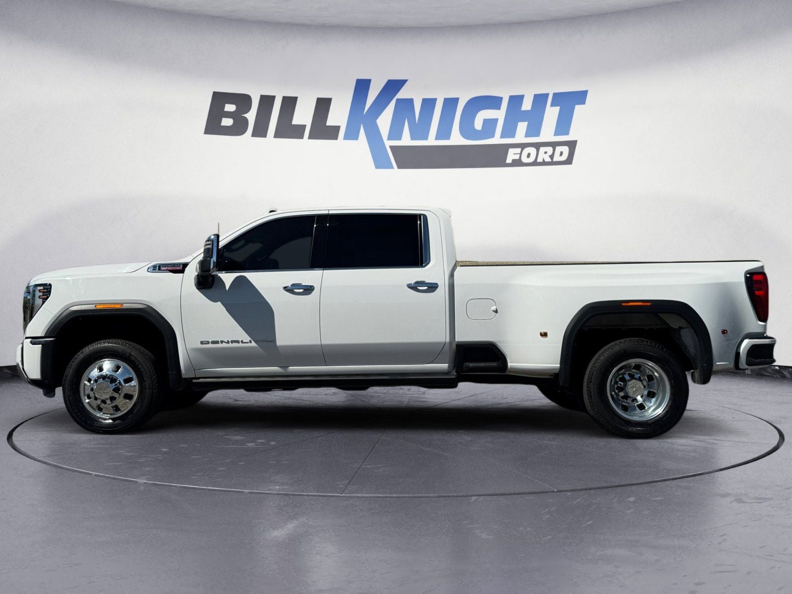 2024 GMC Sierra 3500HD Denali