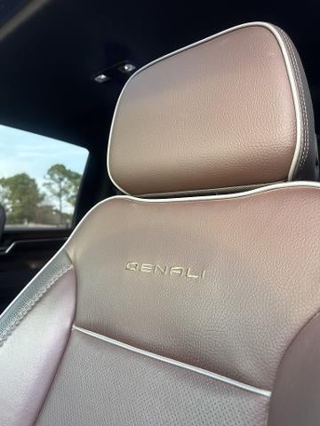 2024 GMC Sierra 3500HD Denali