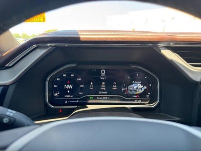 2025 GMC Sierra 2500HD Denali