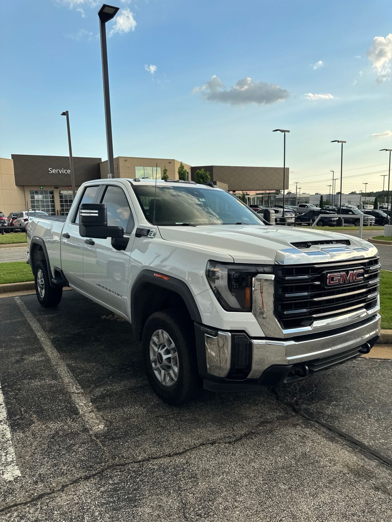 2024 GMC Sierra 2500HD Pro