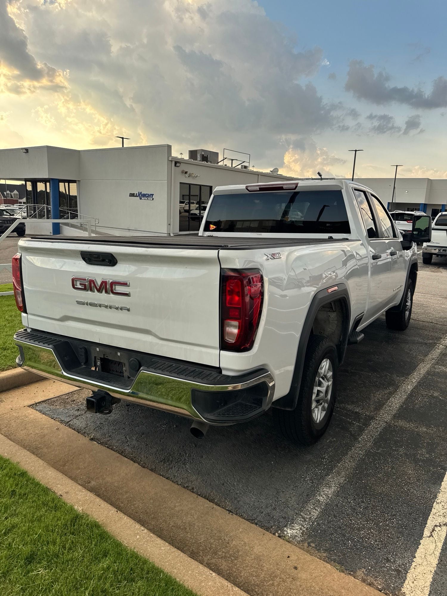 2024 GMC Sierra 2500HD Pro