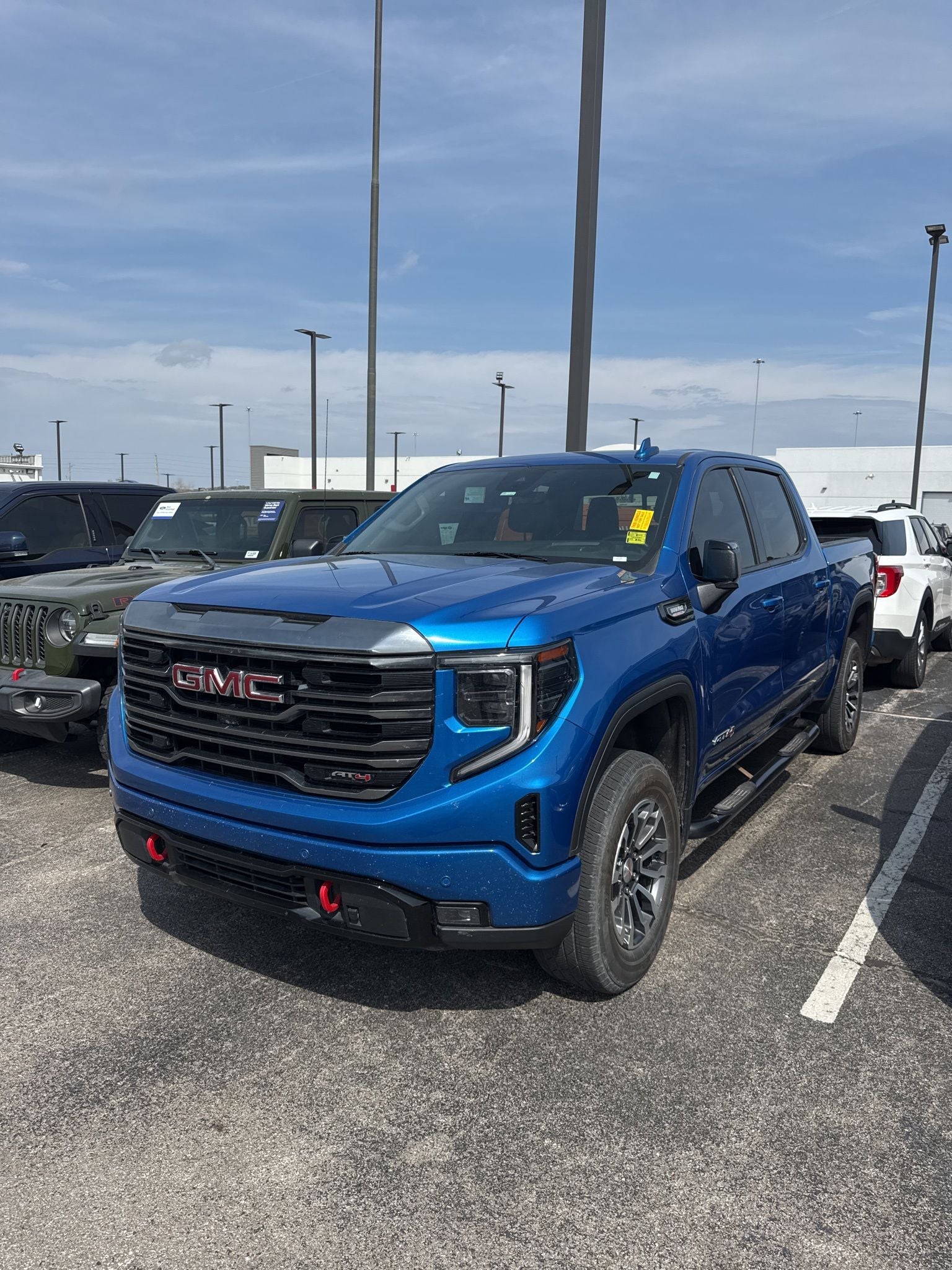 2023 GMC Sierra 1500 AT4