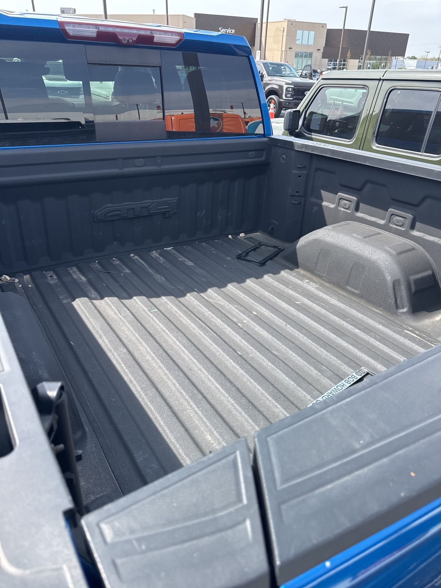 2023 GMC Sierra 1500 AT4