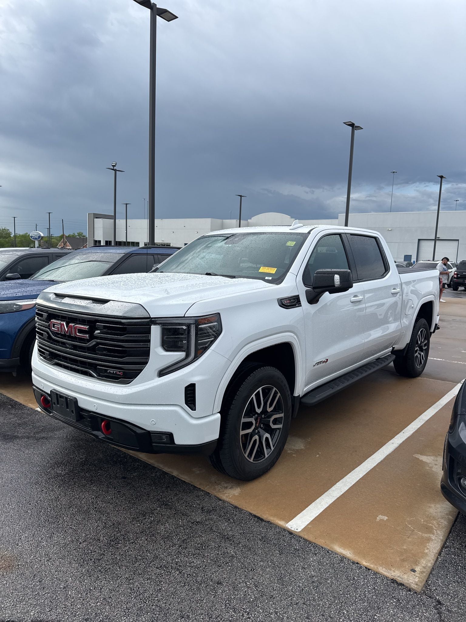 2024 GMC Sierra 1500 AT4
