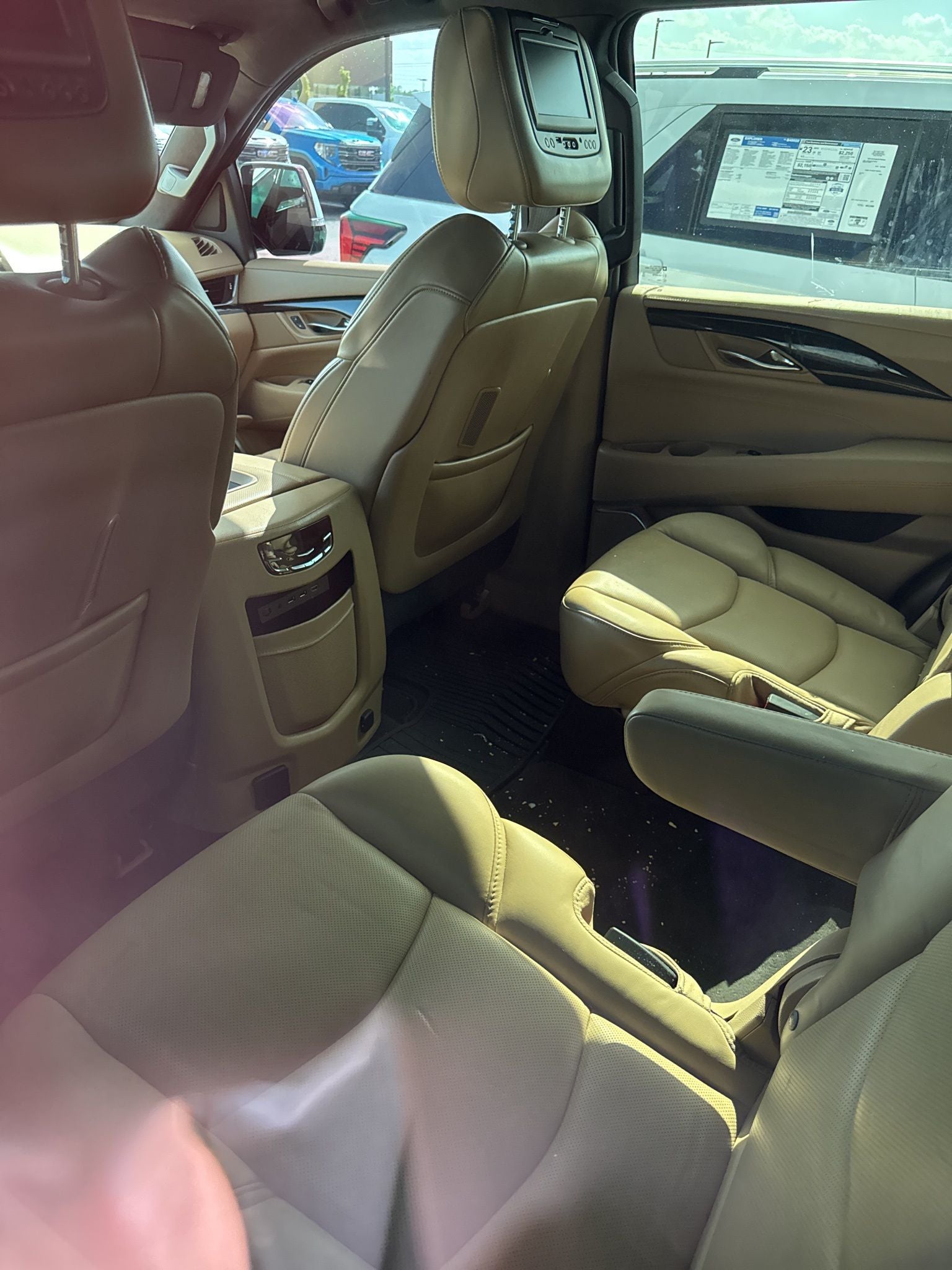 2018 Cadillac Escalade Platinum Edition