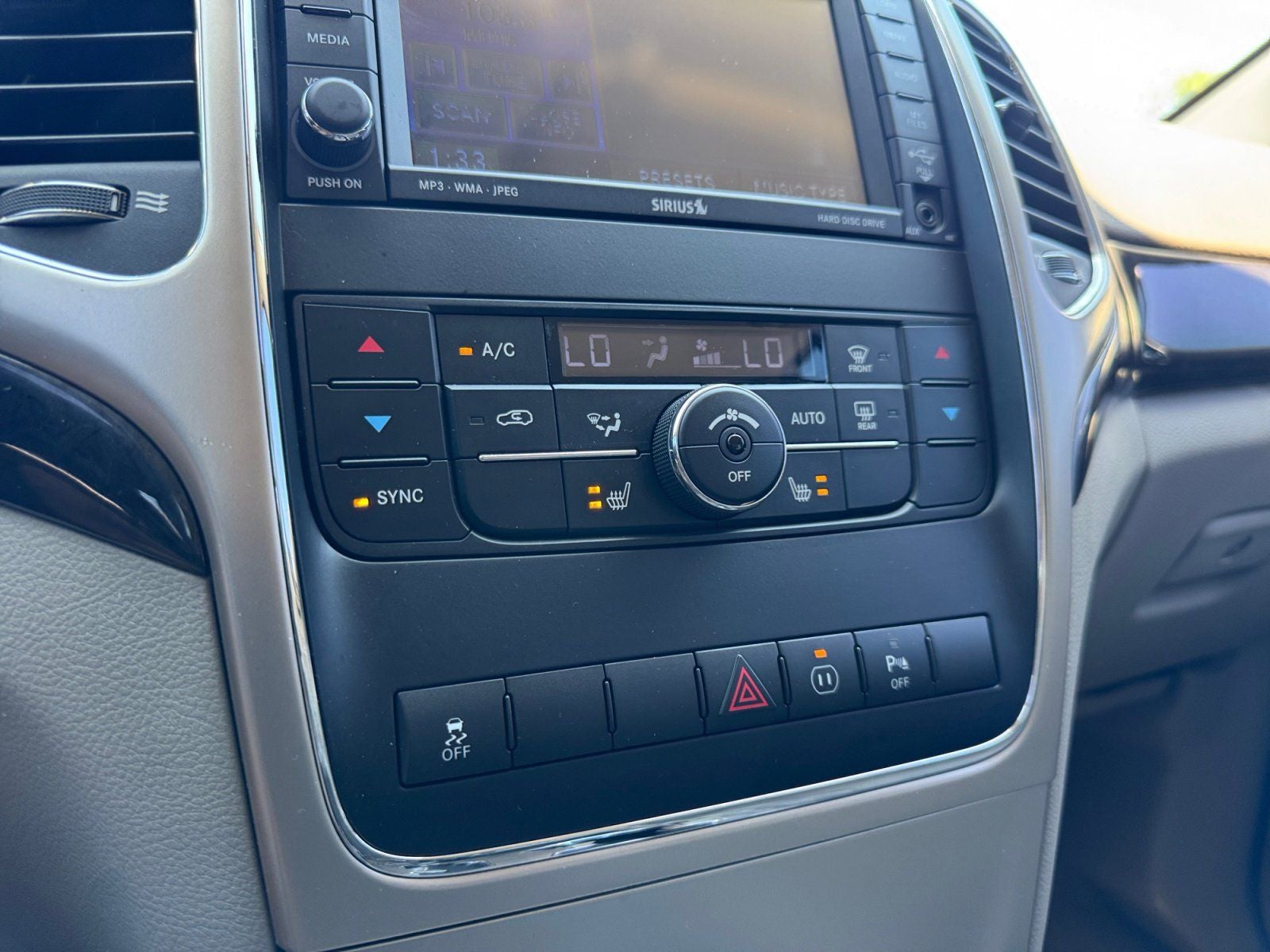 2011 Jeep Grand Cherokee Laredo