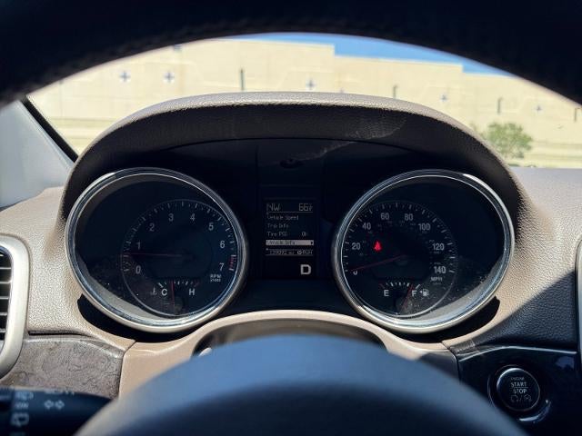 2011 Jeep Grand Cherokee Laredo
