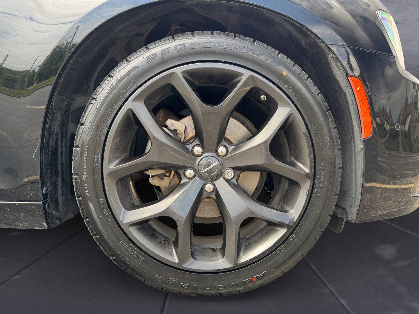 2022 Chrysler 300 S