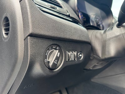 2022 Chrysler 300 S