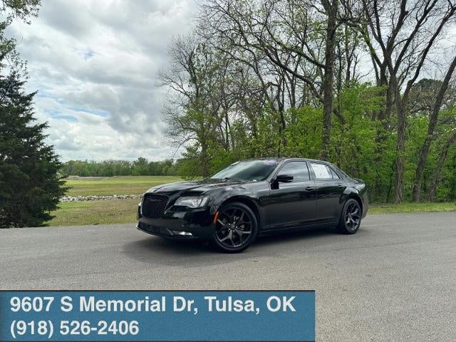 2022 Chrysler 300 S