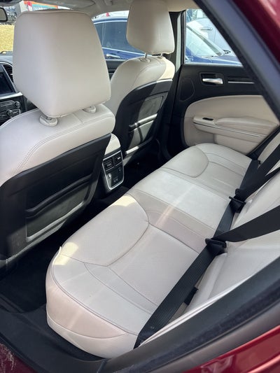 2018 Chrysler 300 Limited