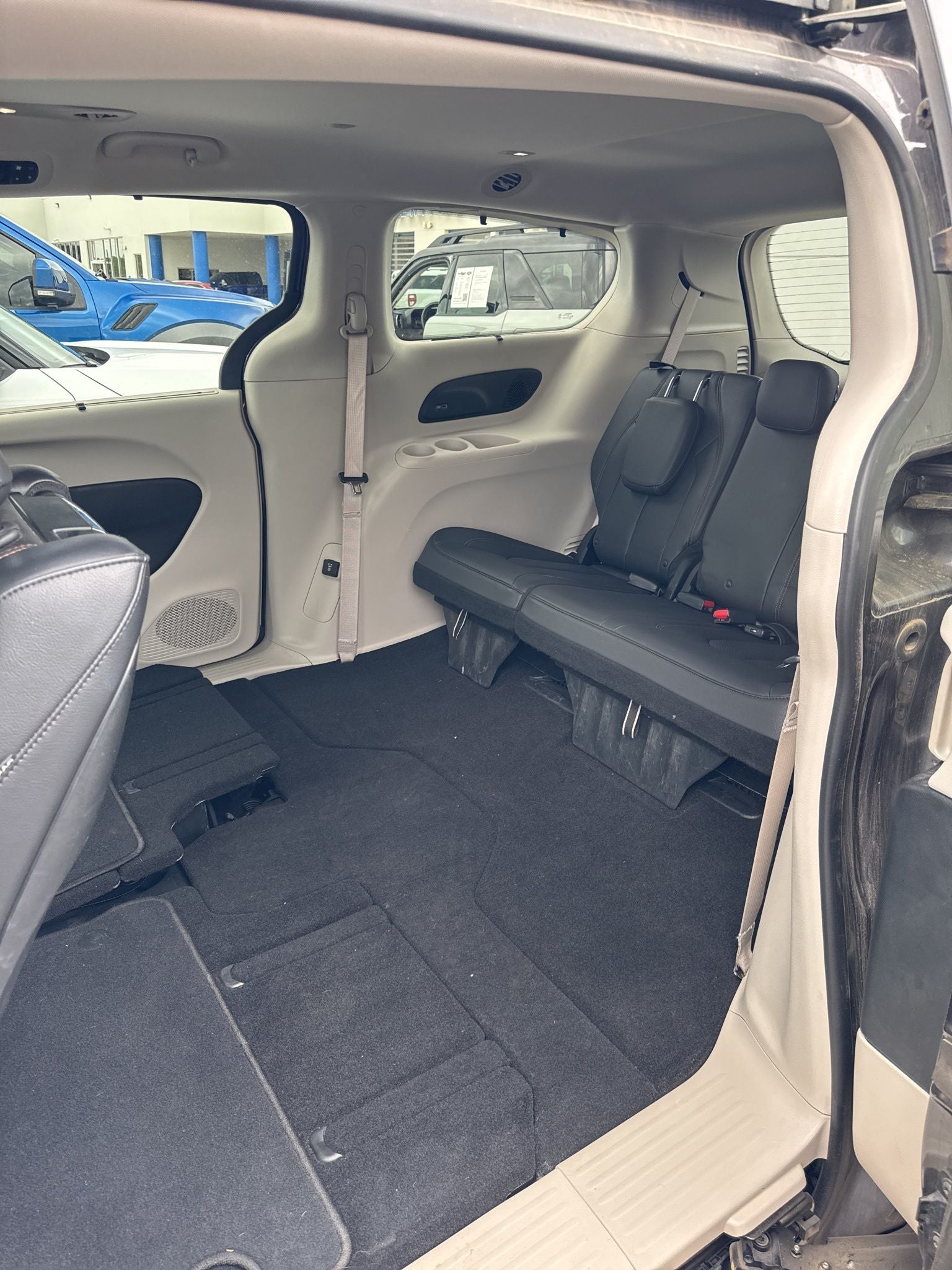 2017 Chrysler Pacifica Touring L Plus