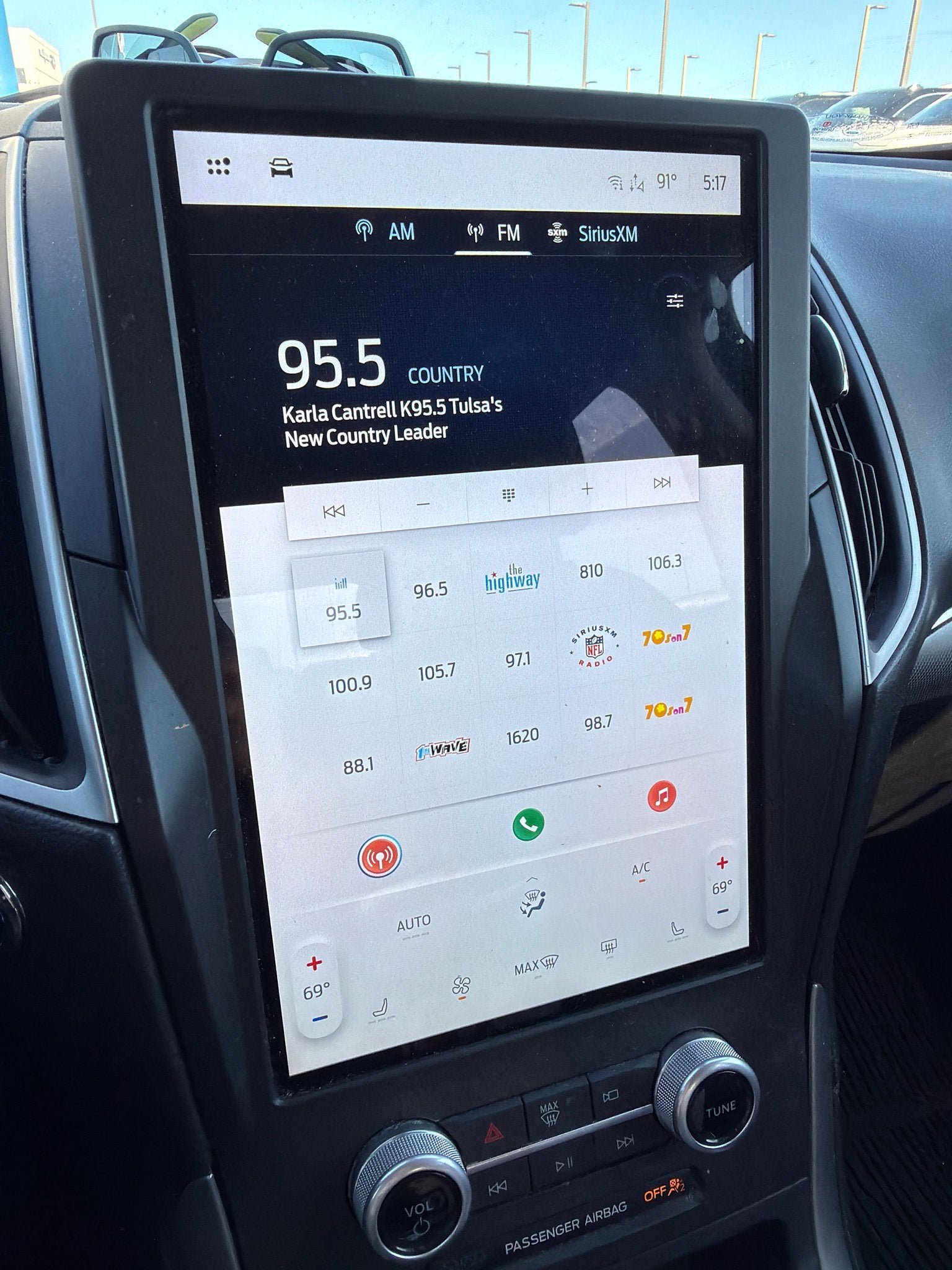 2021 Ford Edge SEL