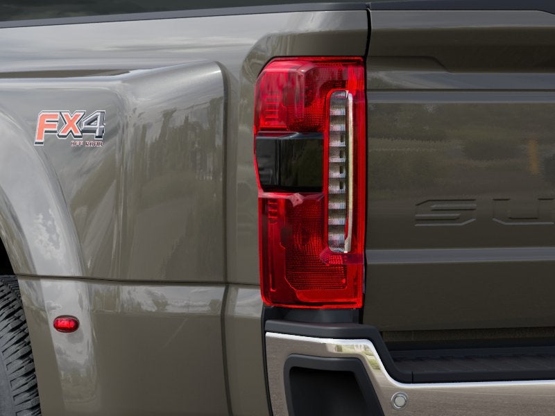 2027 Ford F-350SD XLT DRW