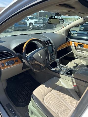 2013 Lincoln MKX Base