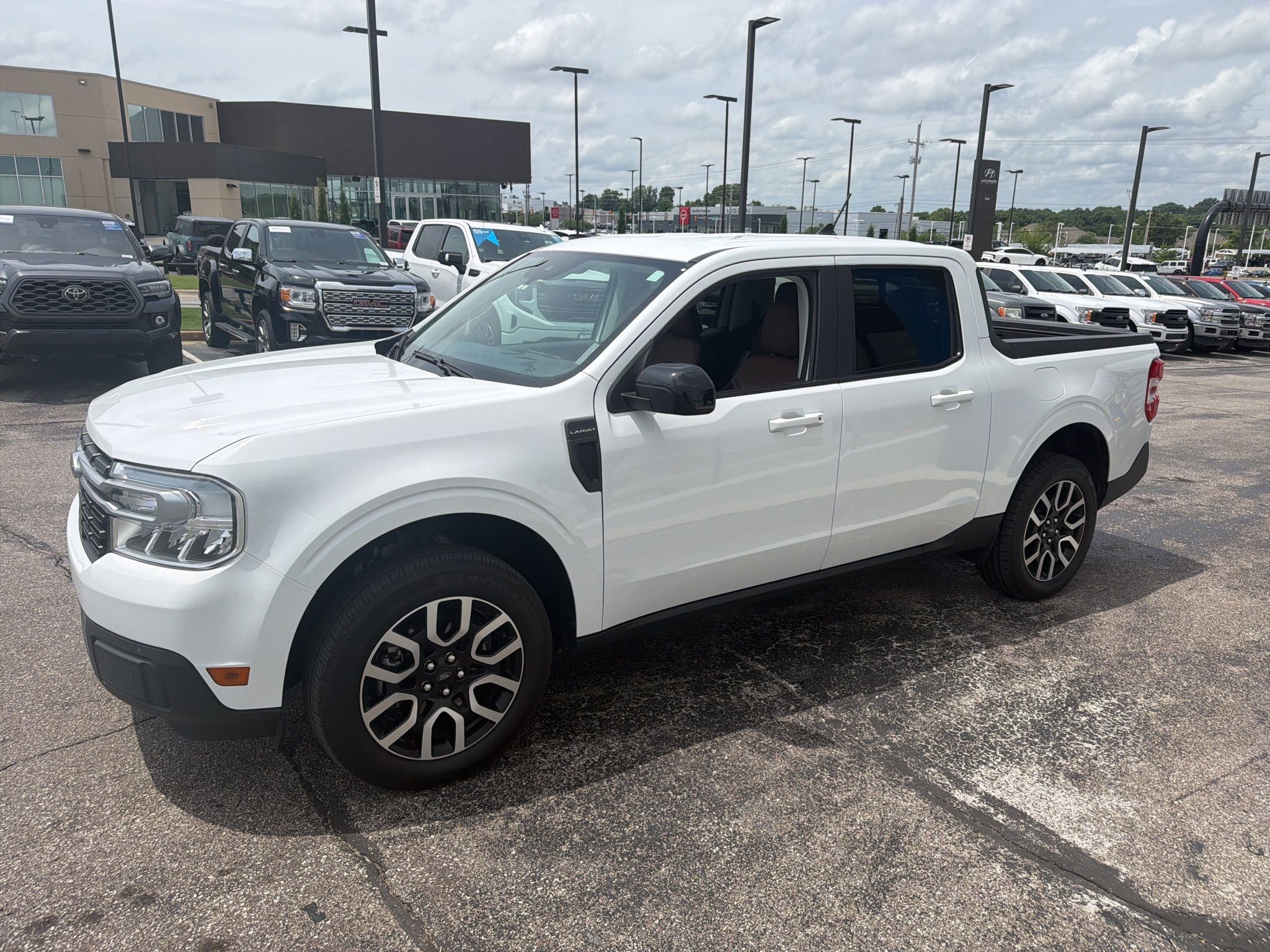 2024 Ford Maverick Lariat