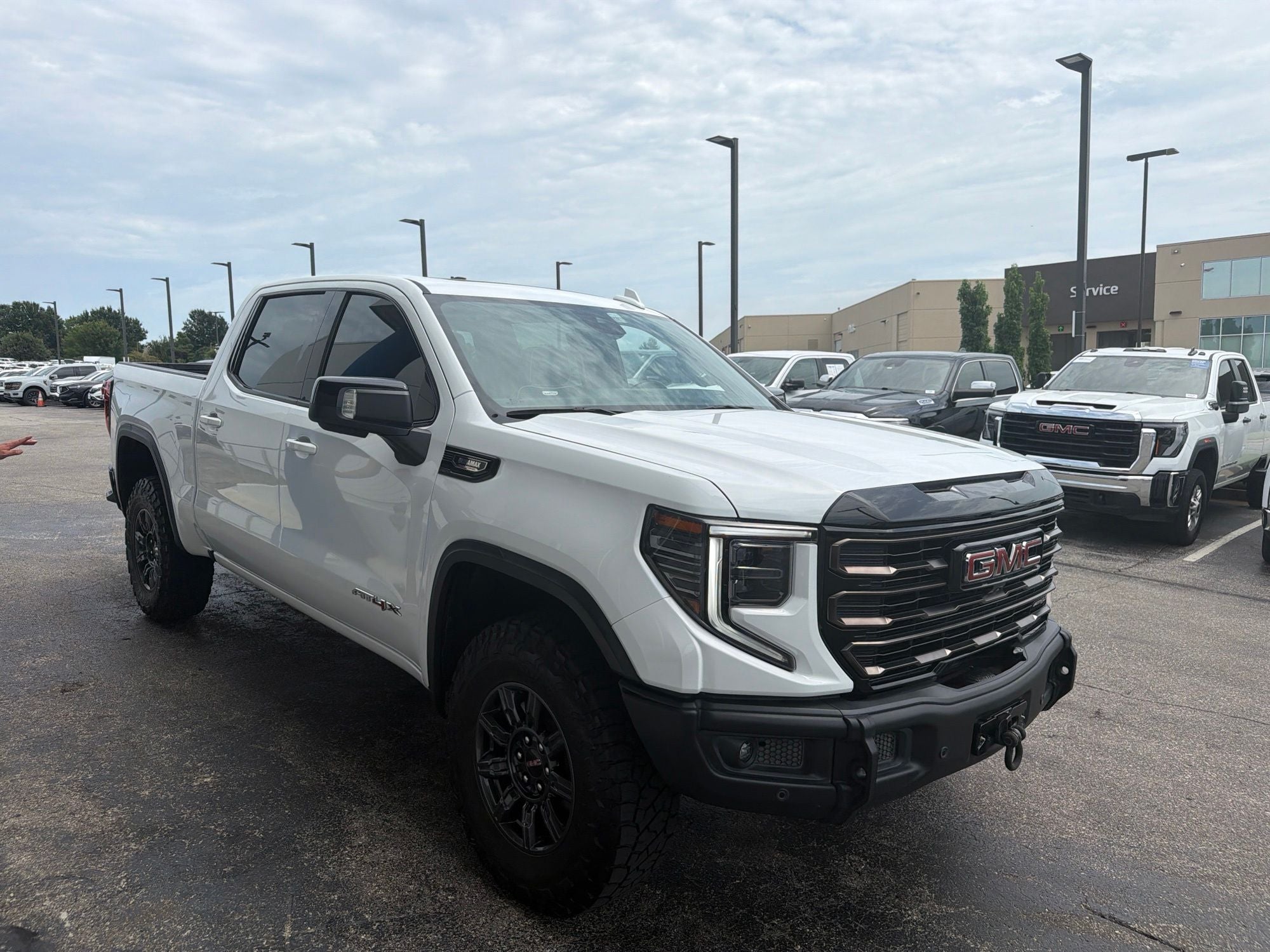 2024 GMC Sierra 1500 AT4X