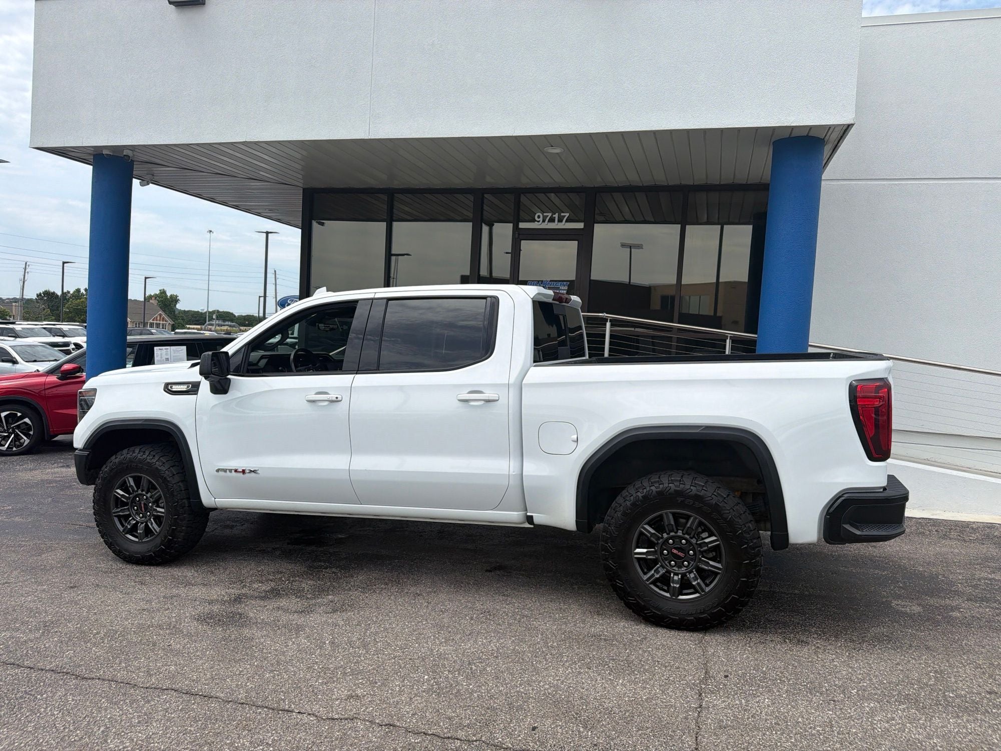 2024 GMC Sierra 1500 AT4X