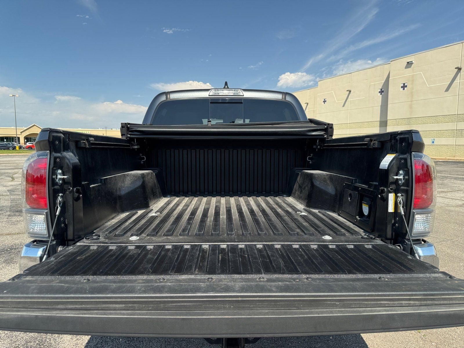 2023 Toyota Tacoma TRD Off-Road V6