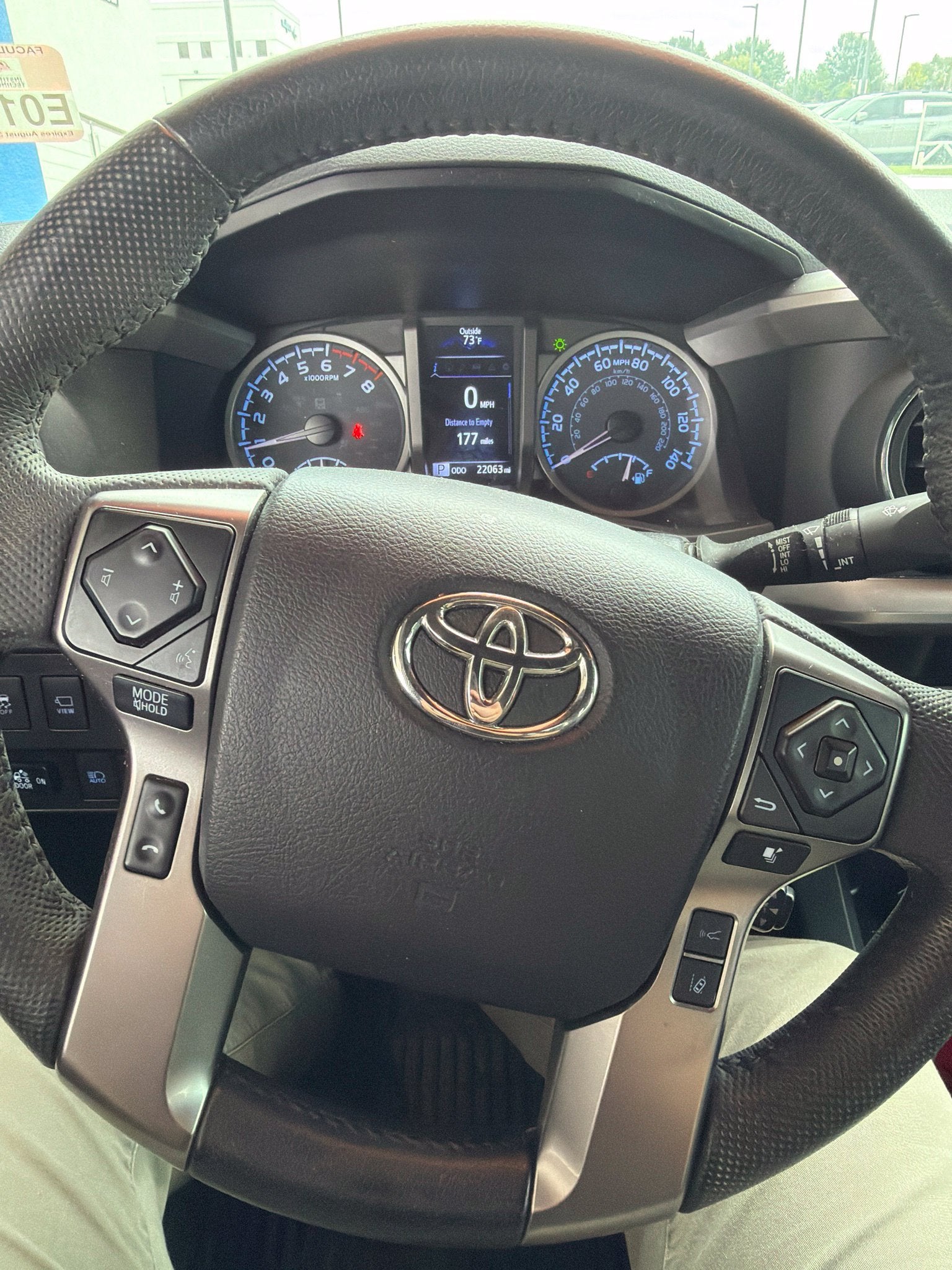 2022 Toyota Tacoma Limited V6
