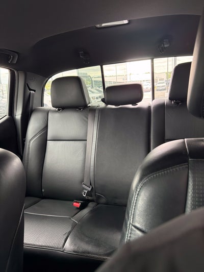 2022 Toyota Tacoma Limited V6