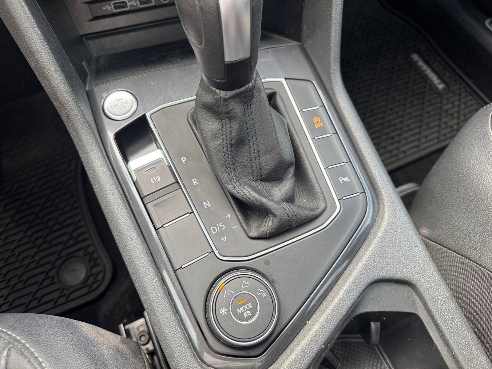 2020 Volkswagen Tiguan 2.0T SE R-Line Black 4Motion