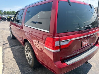 2015 Lincoln Navigator L Base