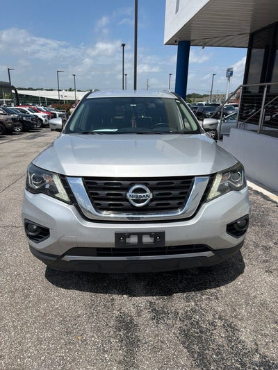 2020 Nissan Pathfinder SL