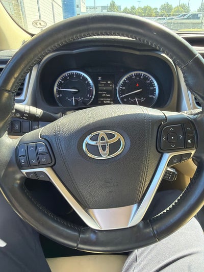2017 Toyota Highlander XLE