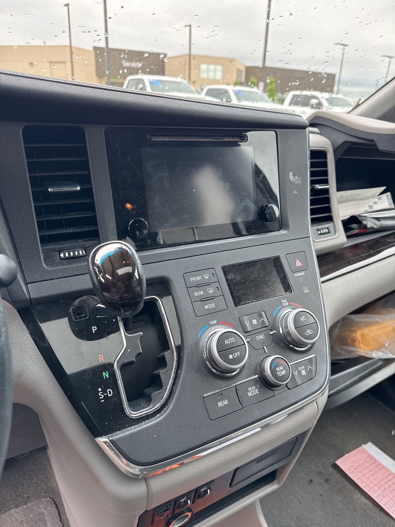 2015 Toyota Sienna XLE 7 Passenger