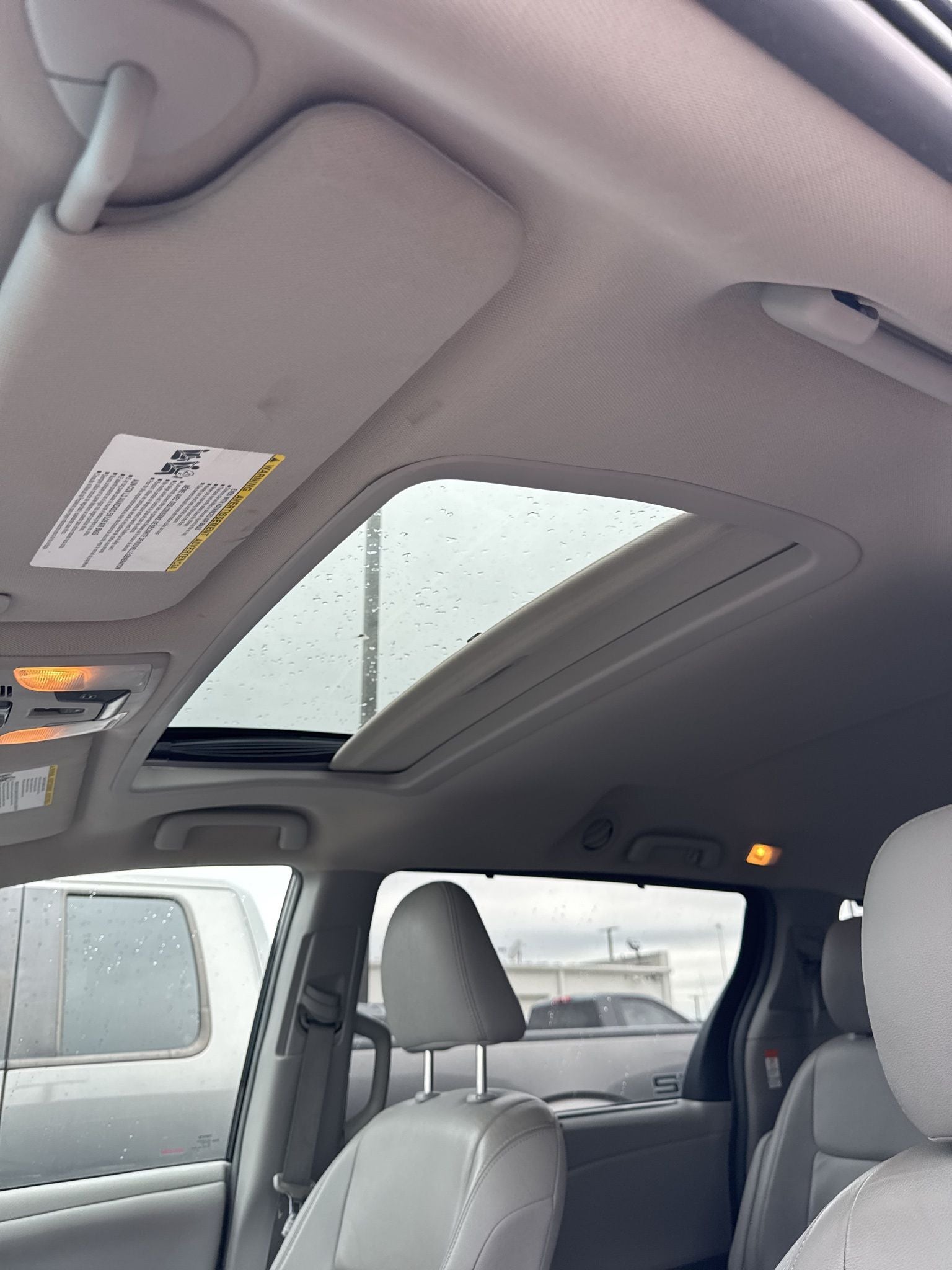 2015 Toyota Sienna XLE 7 Passenger