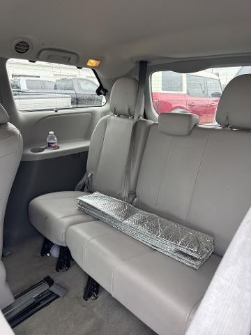 2015 Toyota Sienna XLE 7 Passenger