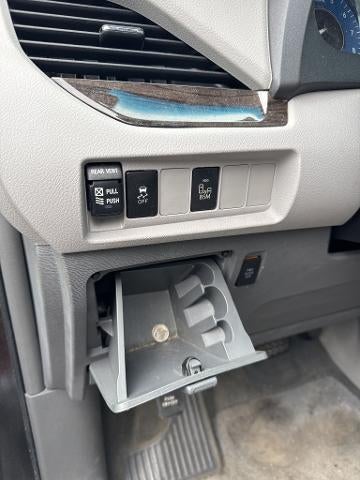 2015 Toyota Sienna XLE 7 Passenger