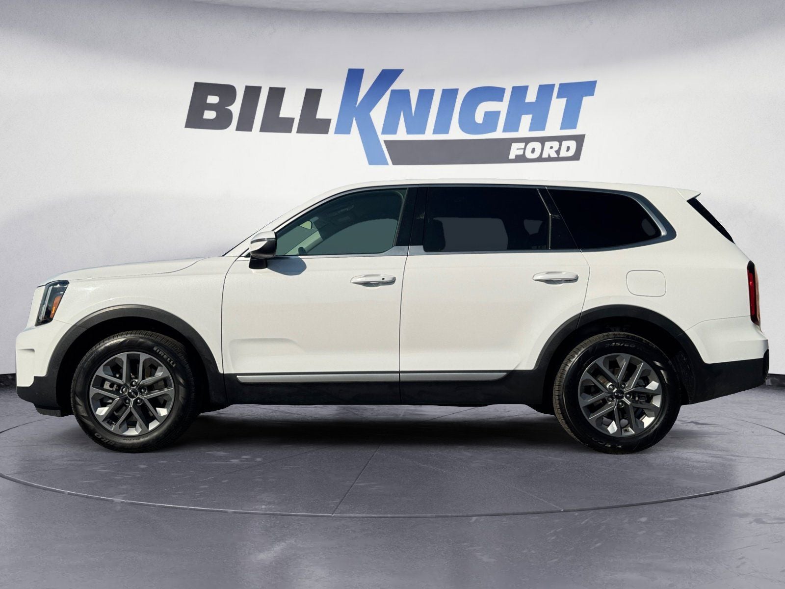 2023 Kia Telluride LX