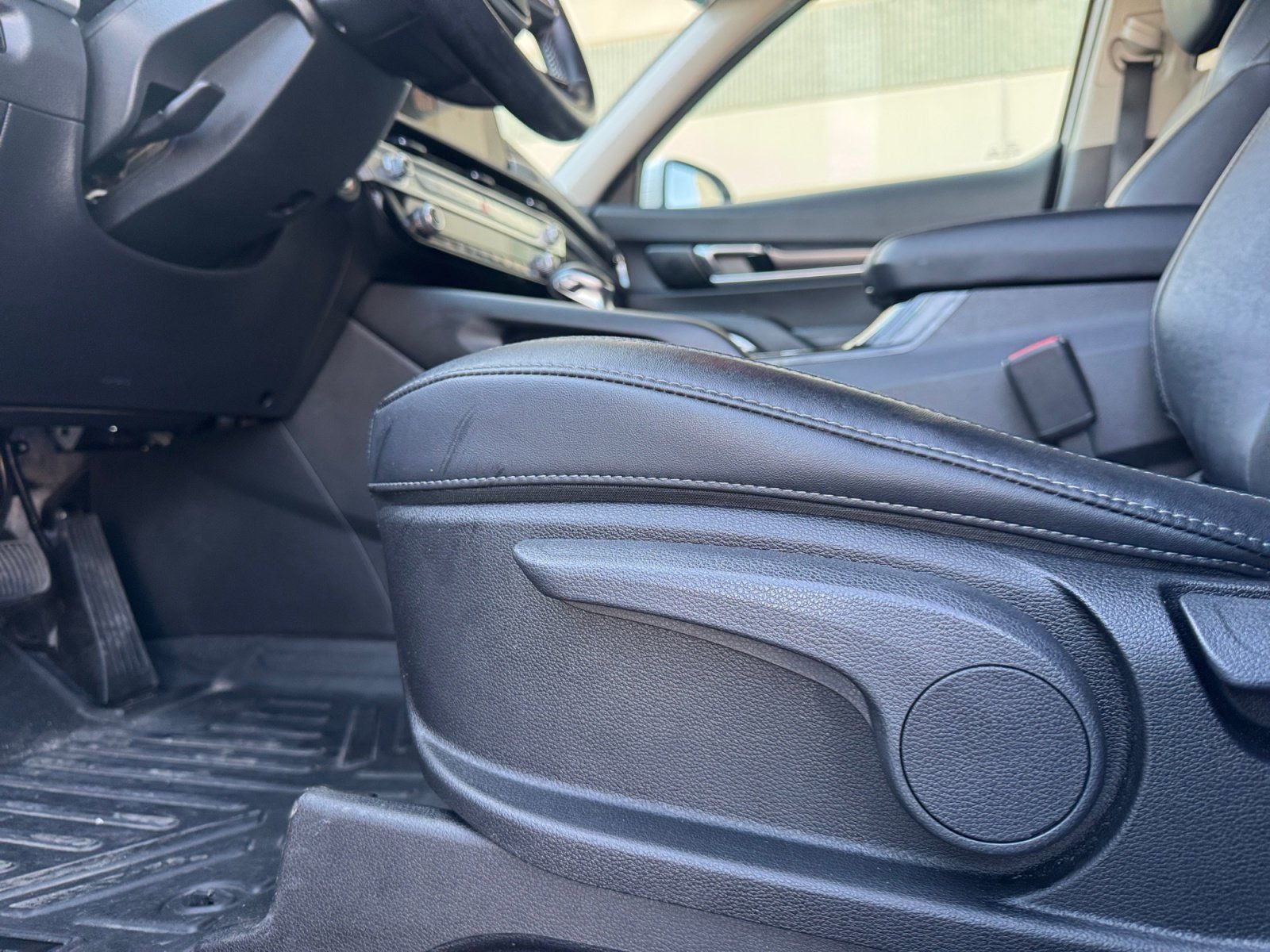 2023 Kia Telluride LX