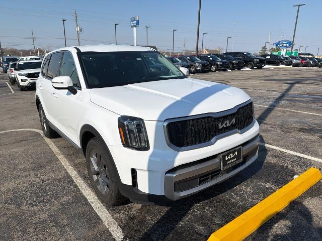 2023 Kia Telluride LX