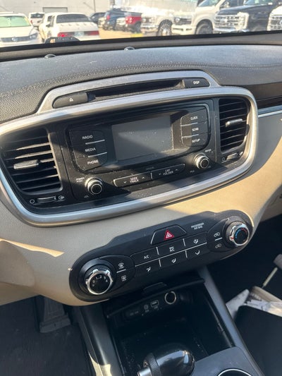2017 Kia Sorento LX