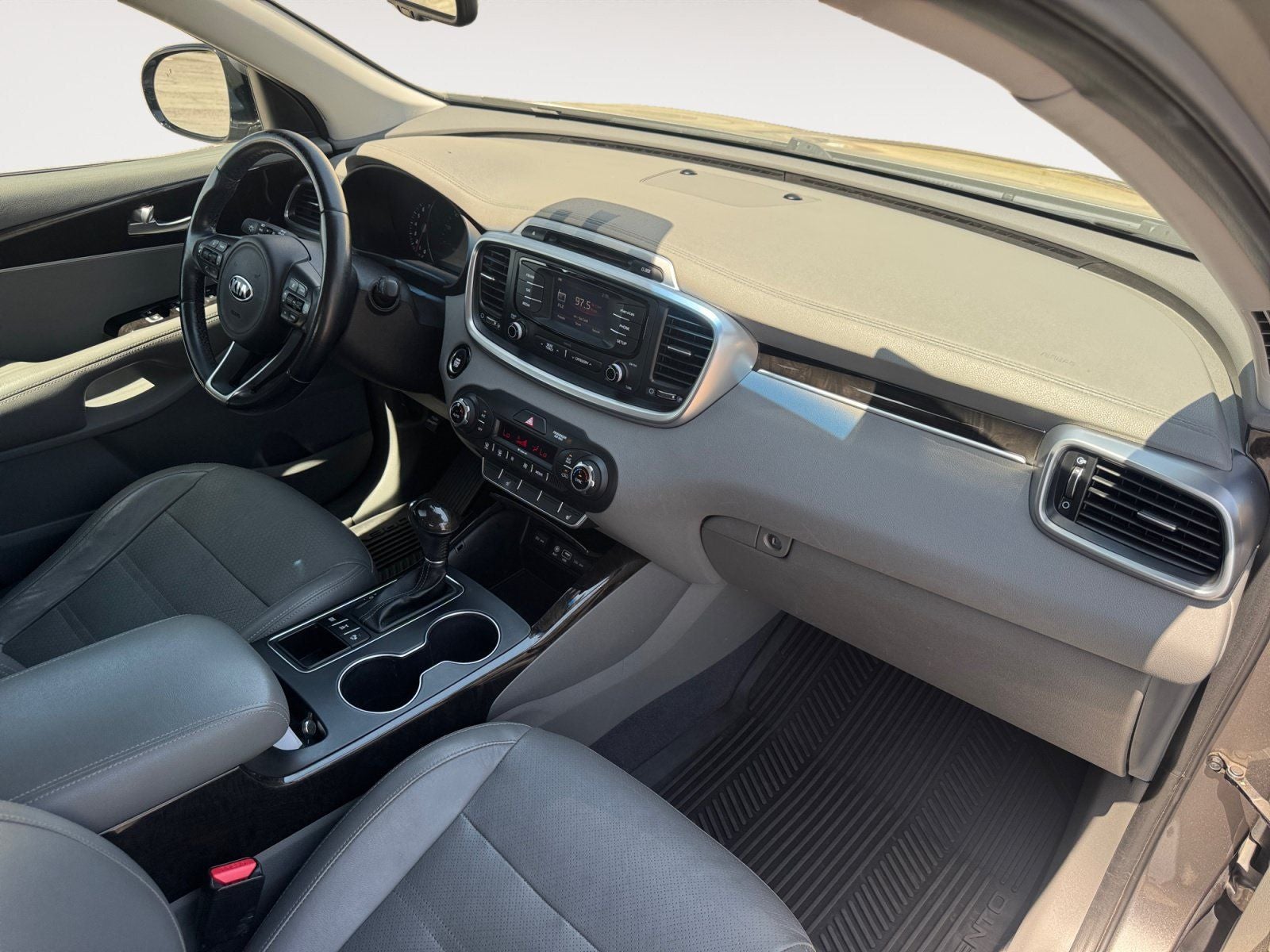 2016 Kia Sorento EX