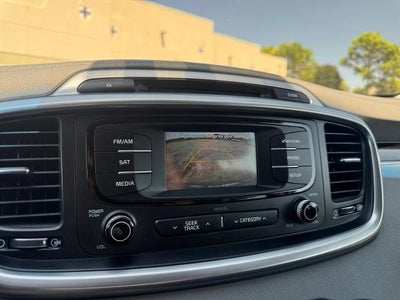 2016 Kia Sorento EX