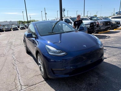 2023 Tesla Model Y Long Range