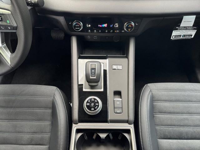 2025 Mitsubishi Outlander PHEV SE