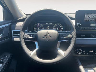 2025 Mitsubishi Outlander PHEV SE