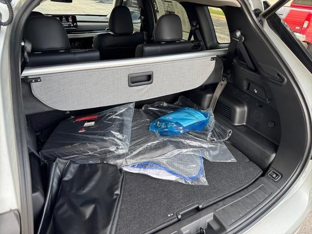 2025 Mitsubishi Outlander PHEV SE