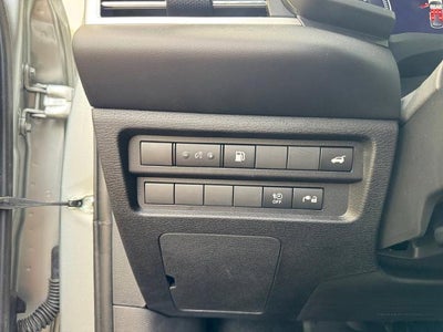 2025 Mitsubishi Outlander PHEV SE